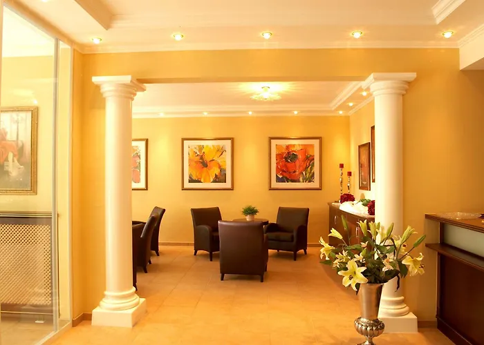 Olympia Hotel *